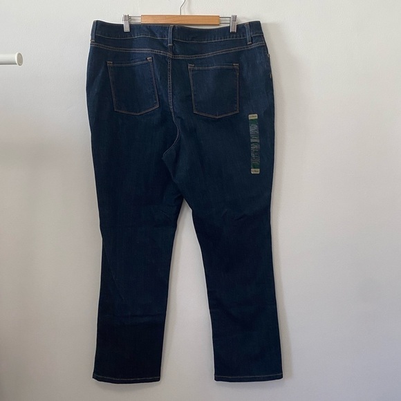 LLBean Blue Slim Leg Skinny jeans - Picture 2 of 7